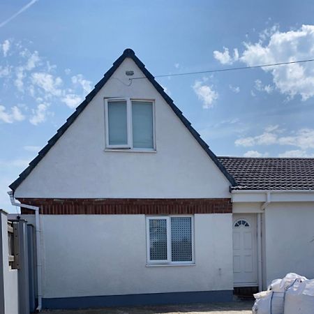 Flat Lode Nook Modern 2 Bed Home With Hot Tub Pool Eksteriør billede